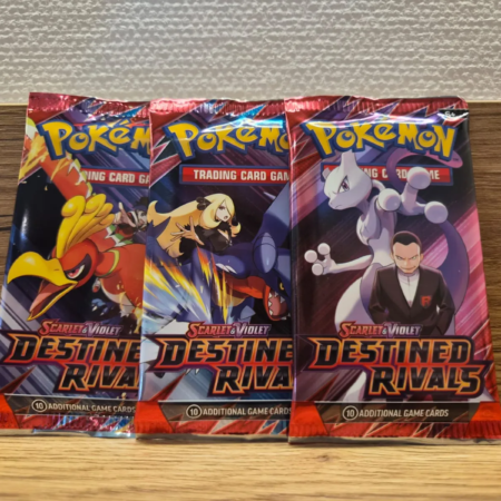 Drie originele Pokémon Destined Rivals booster packs uit de Scarlet & Violet uitbreiding