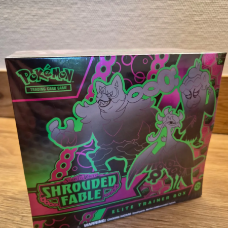 Pokémon Shrouded Fable Elite Trainer Box sealed verzamelproduct